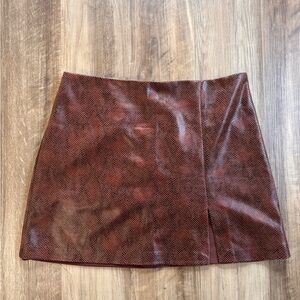 House of Harlow 1960 Brown Snake Print Skirt, size Medium